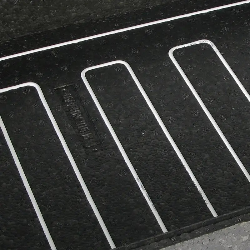 Heated Propagator on white background, product photo 4.