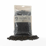 Blähton-Kugeln – Hauptproduktfoto vor weißem Hintergrund.