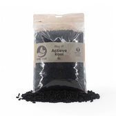 Aktivkohle auf weißem Hintergrund, Produktfoto 5.