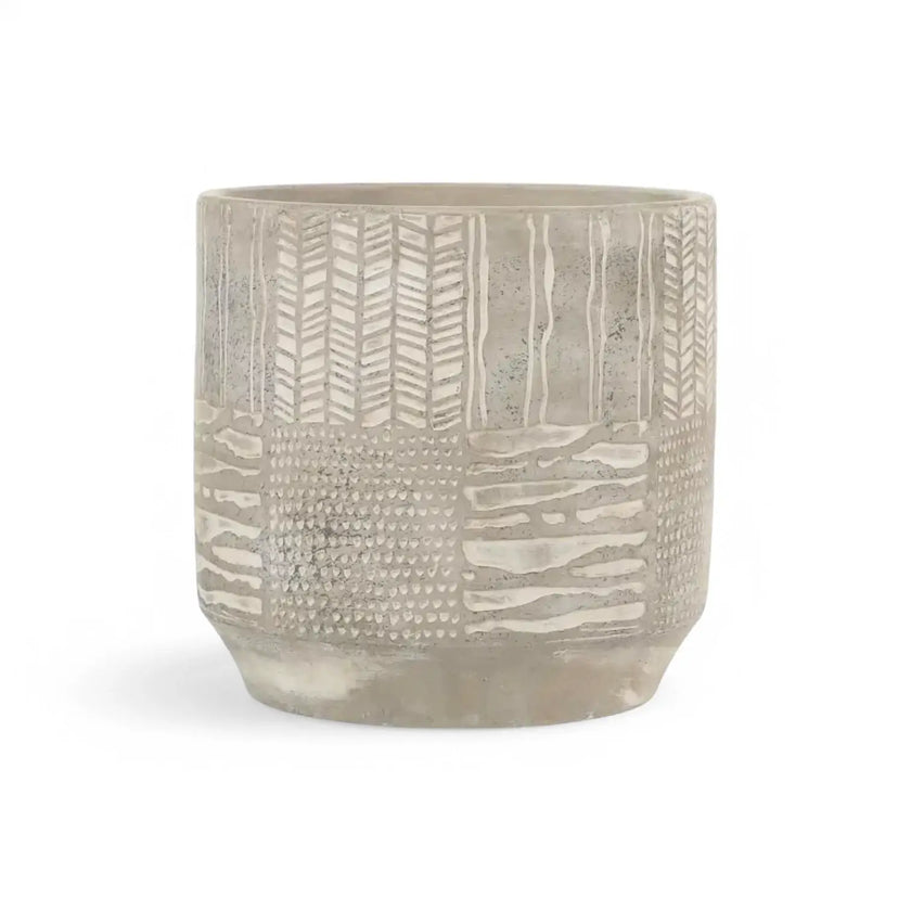 Planter Lynn main product photo on white background.